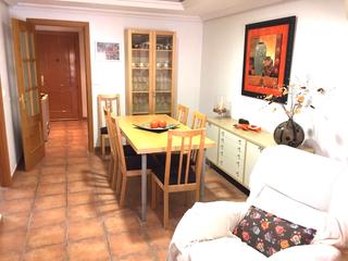 Appartamento in Casco Antiguo. Piso nuevo con garaje zona residencia san francisco