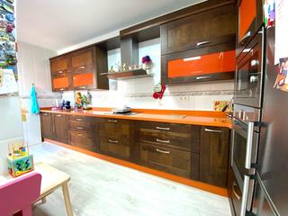 Appartement  Calle torremolinos. Piso nuevo con garaje junto haro