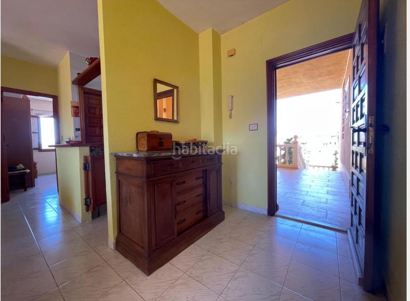 Foto 686553ce-a479-4a10-8656-4fe0248b0e39. Piso en calle andrés segovia 1 piso gran terraza, parking y vista en hornillo en Águilas