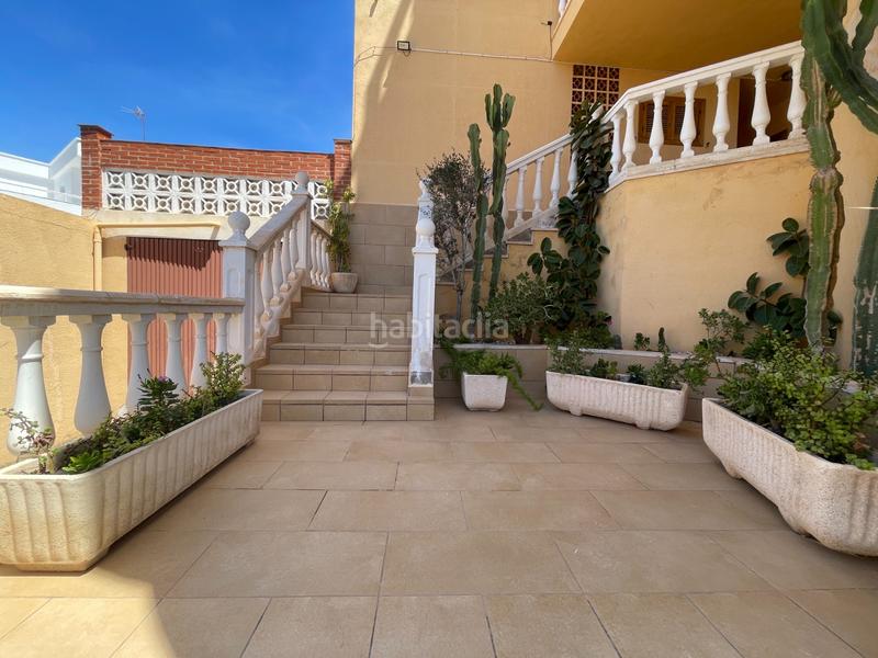 Foto 77bb3d80-d495-48b5-991a-f91fdf96c553. Piso en calle andrés segovia 1 piso gran terraza, parking y vista en hornillo en Águilas