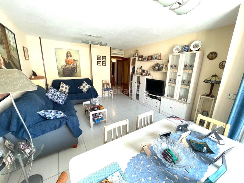 Foto f1d2bc08-2488-447a-a50e-98e8aa103afa. Pis a Casco Antiguo Águilas