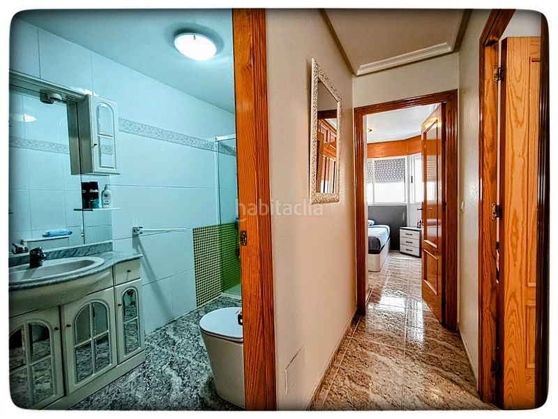 Foto 1ce309e2-571d-4a65-87b2-7bb5b0fb723f. Maison jumelée dans Casco Antiguo Águilas