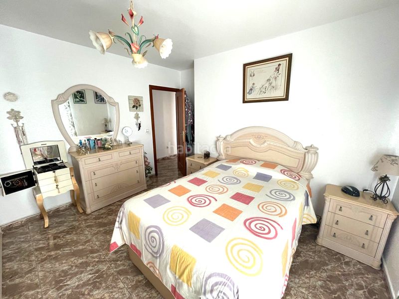 Foto 1d2b3bed-2108-4696-b429-485f55ff58cc. Pis a Casco Antiguo Águilas