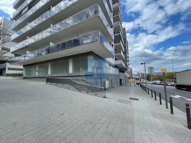 Foto c1ba6158-9296-4d16-a9f4-65959bcaa52d. Local comercial a Les Planes Sant Joan Despí