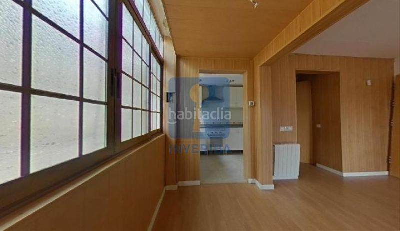 Foto 76cf161c-51b9-4e43-8205-2267f072ed08. Piso  en calle manendez pelayo, en Singuerlín Santa Coloma de Gramenet