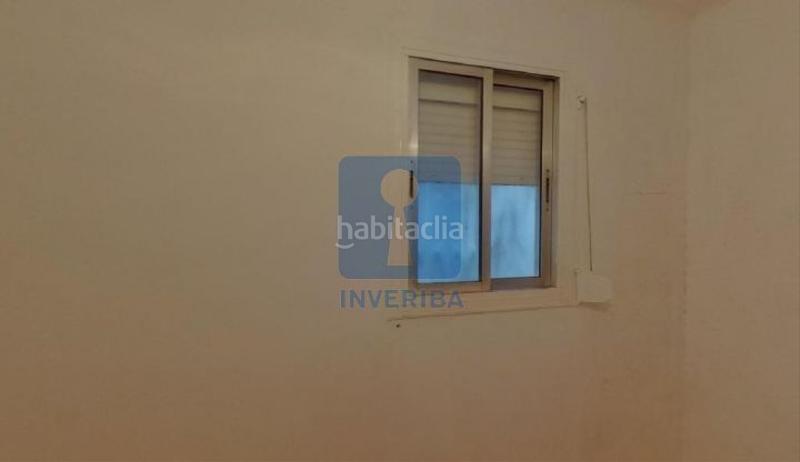 Foto eb5f7067-f5c0-402b-9d13-6f6ff7e9baf5. Piso inmueble ilegalmente okupado situado en la calle Pubilla Cases 16, 12, hospitalet de llobregat, barcelona en Hospitalet de Llobregat (L´)