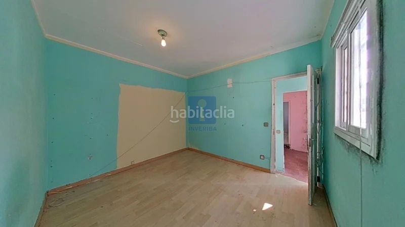Foto e53b1612-0c6c-4d8e-b8be-020b836259da. Casa adossada a Can Vidalet Esplugues de Llobregat