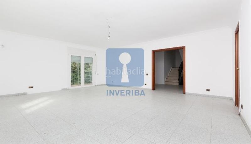 Foto c498d0ff-f2d5-40cd-94b1-b38881416d97. Haus mit parking pool in Olesa de Bonesvalls