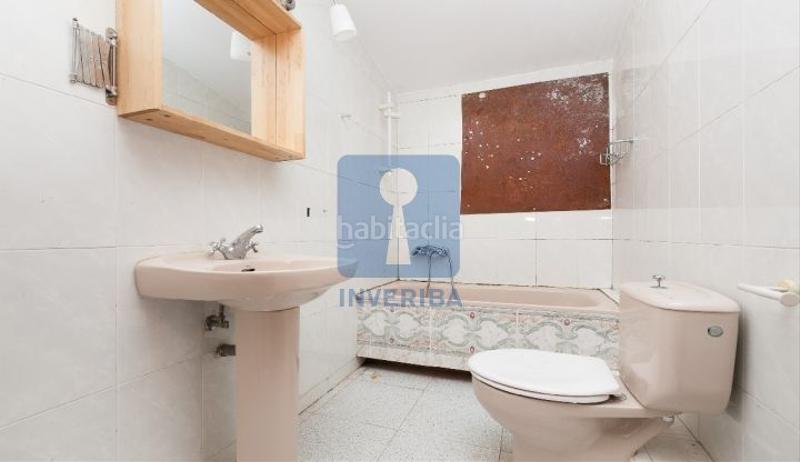 Foto c7cd3448-bc23-4d1f-8207-b46facb34132. Haus mit parking pool in Olesa de Bonesvalls