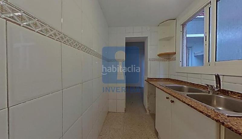 Foto 364c1613-7440-492f-85a0-0f702c6328da. Pis a La Sagrera Barcelona