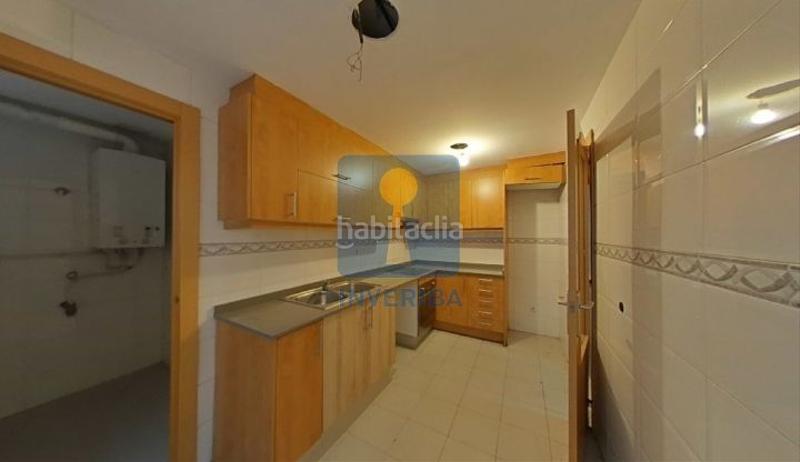 Foto 4b61050f-ce1d-444a-a9ab-422590645d89. Duplex con riscaldamento in Marianao Sant Boi de Llobregat