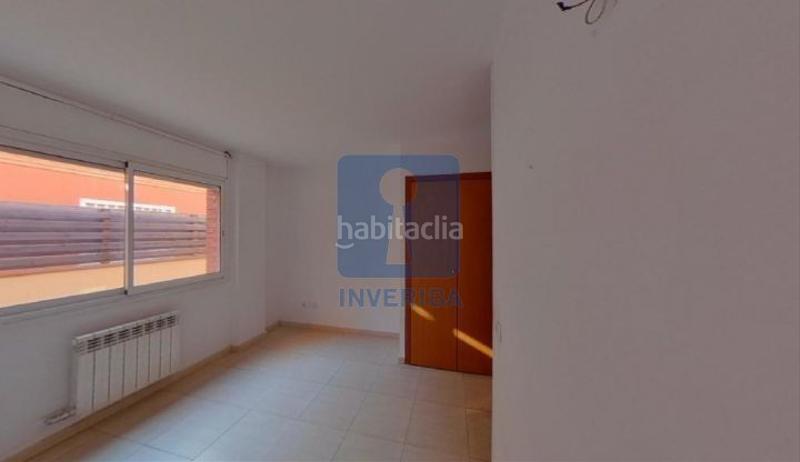 Foto a34a782f-c6a9-4be4-a5db-719f5526ba14. Duplex con riscaldamento in Marianao Sant Boi de Llobregat