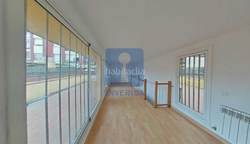 Foto ab915bd1-4f83-49ad-bc1f-958a6c9ccf07. Duplex con riscaldamento in Marianao Sant Boi de Llobregat