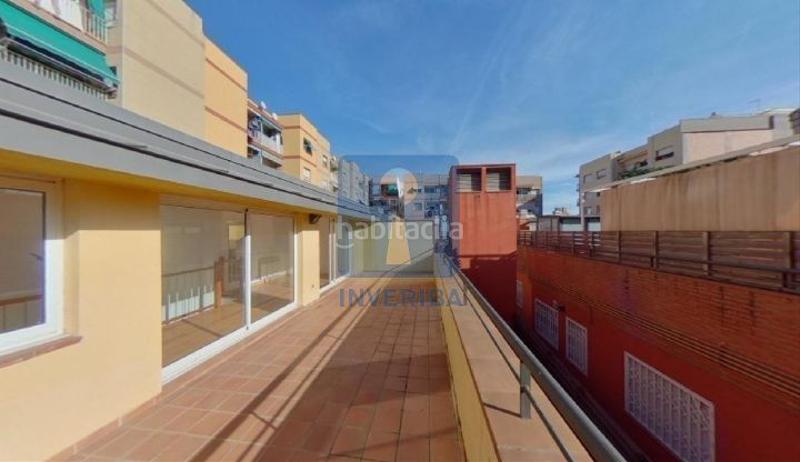 Foto c35e7c2d-e219-4f7f-84cb-29103181c33d. Duplex con riscaldamento in Marianao Sant Boi de Llobregat