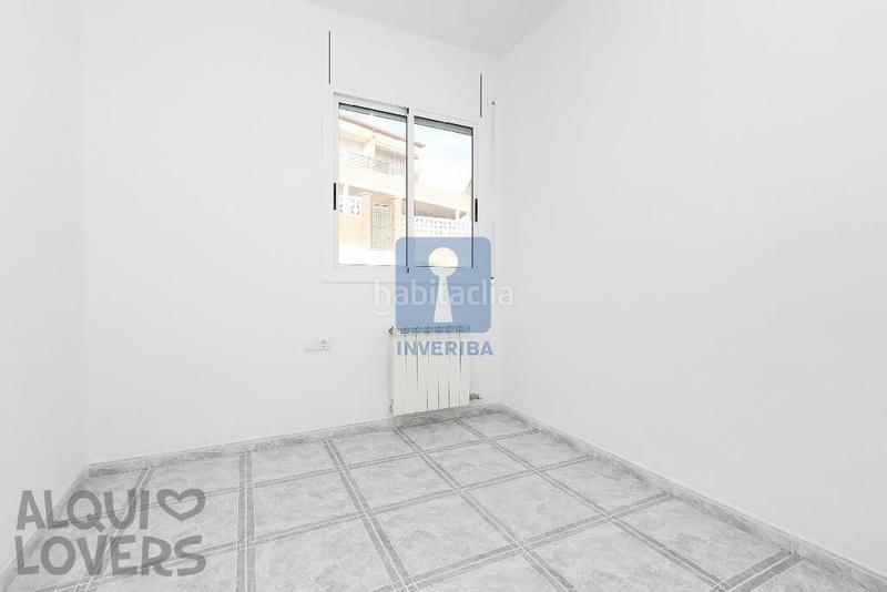 Foto 82145a70-c0cb-4642-822e-6f83fbcdc312. Semi detached house with heating parking in Sant Vicenç dels Horts