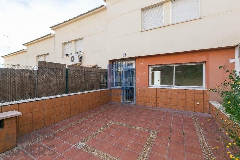 Foto abe69750-9e2a-4182-ab93-f320278c91ec. Semi detached house with heating parking in Sant Vicenç dels Horts