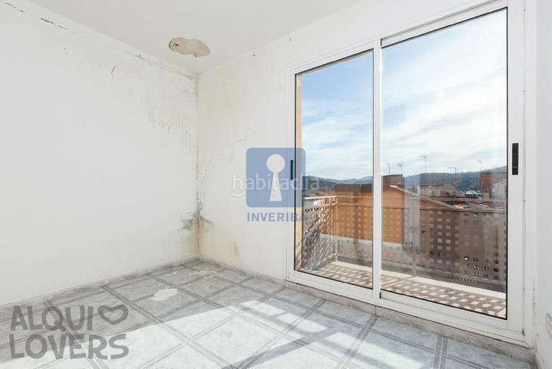 Foto cedb5a06-c0d4-49ca-ad61-3eaaf98ac6db. Semi detached house with heating parking in Sant Vicenç dels Horts