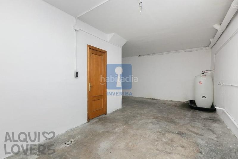 Foto f1369c38-eb92-4575-8ea8-321d618f8bfa. Semi detached house with heating parking in Sant Vicenç dels Horts