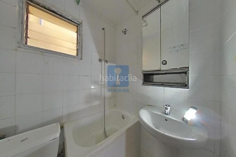 Foto 1f678103-1408-4d67-bad1-077646af617d. Pis a Sant Roc Badalona