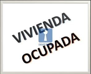 Pis  Orión. Ponemos en venta este inmueble okupado, situado en la calle orió