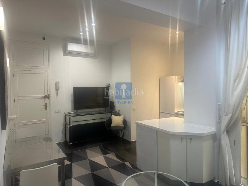 Foto bc2f38c2-ed90-4a6b-8301-8736f2d19133. Affitto appartamento con riscaldamento in Palos de Moguer Madrid