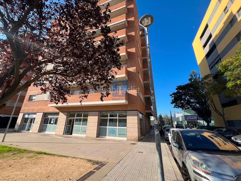 Foto c09fb4a0-9573-4aba-8f0b-fd887f1b0902. Lloguer local comercial a Molins de Rei