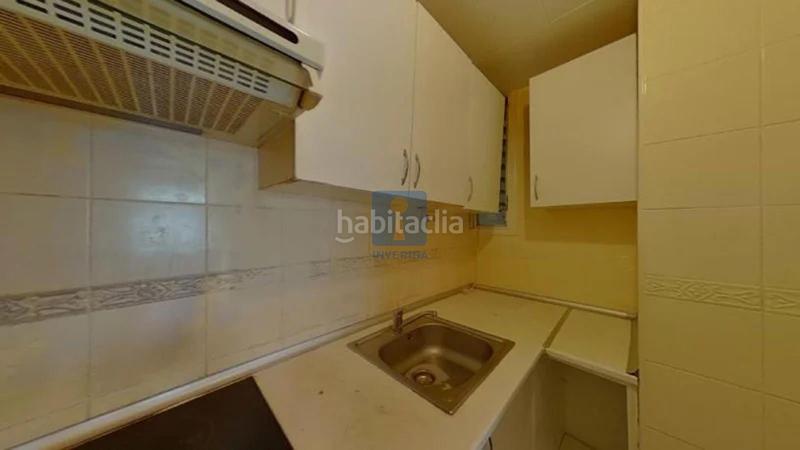 Foto 32403180-7b32-4d34-8e0a-e8b2ca4994ff. Piso inmueble ilegalmente okupado situado en la calle ferrocarril 58, 3 g1, mollet del vallés, barcelona en Mollet del Vallès