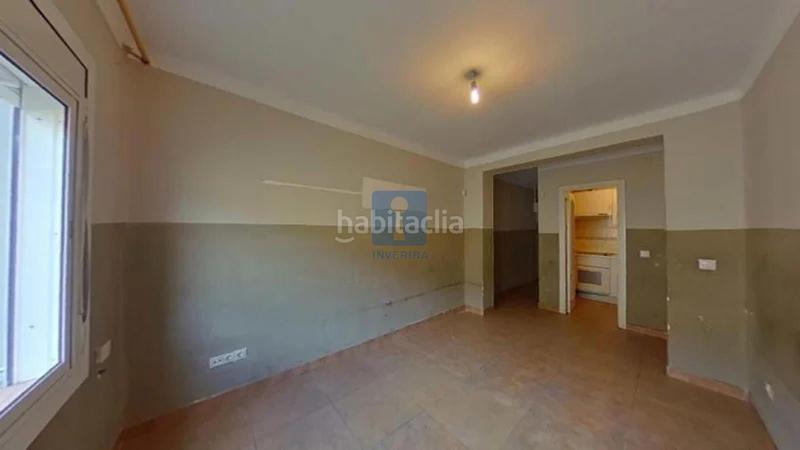 Foto 53c2973a-4886-495f-bd86-f7023d9964ad. Piso inmueble ilegalmente okupado situado en la calle ferrocarril 58, 3 g1, mollet del vallés, barcelona en Mollet del Vallès