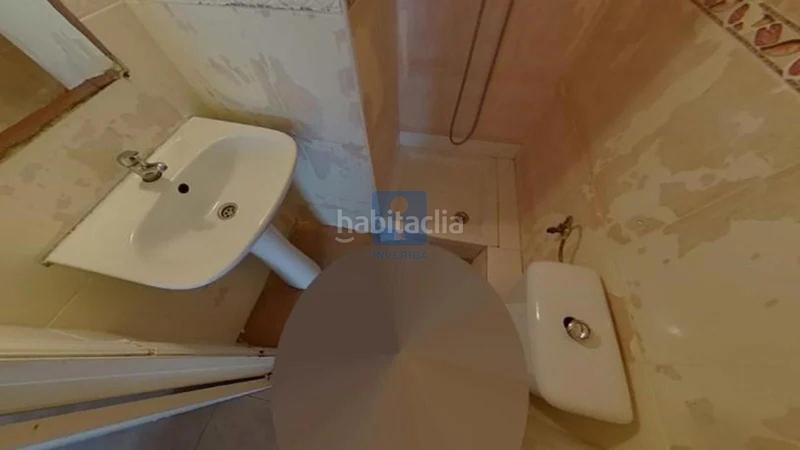 Foto 6a973b77-4888-4ea8-b0d9-5eaf9d9d468d. Piso inmueble ilegalmente okupado situado en la calle ferrocarril 58, 3 g1, mollet del vallés, barcelona en Mollet del Vallès