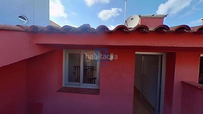 Foto 7ea74271-4583-47c3-8171-84d957982fe5. Duplex avec chauffage dans Can Vinader Castelldefels
