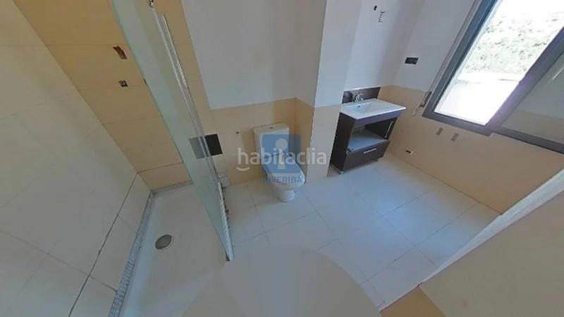 Foto 062778fe-2edf-4385-adca-defdad21ffd3. Maison avec chauffage parking dans Cervelló