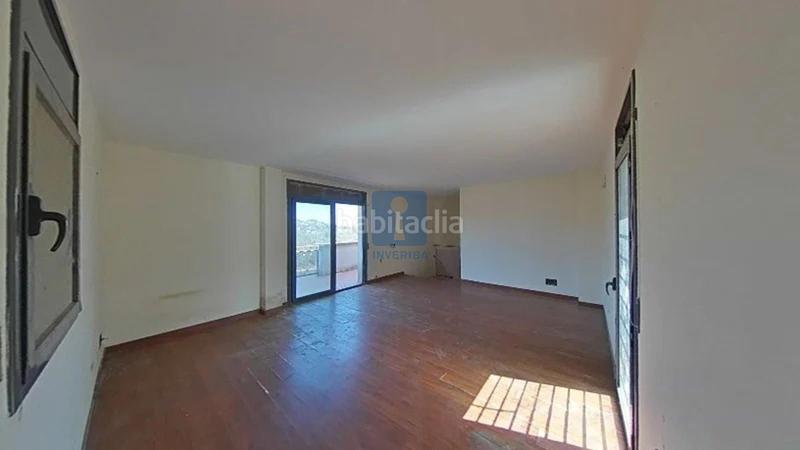 Foto 799fb239-1430-45bf-b410-9111a55cbc8c. Maison avec chauffage parking dans Cervelló