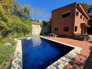 Chalet  Tomas guerrero. Impresionante chalet en venta en les casas pairal, corbera de ll