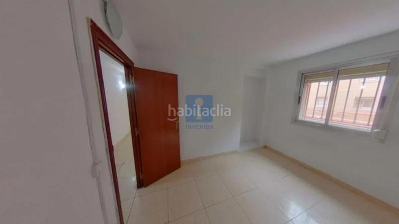 Foto ce0d5ef0-1efd-42e2-ac13-1215ad51056c. Piso inmueble okupado situado en la calle cavall bernat , barcelona en Terrassa