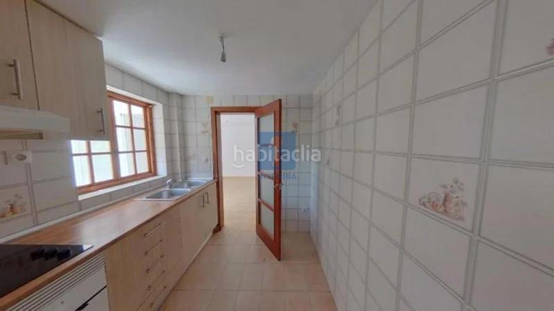 Foto 15b1075c-f423-4e8d-b5ad-2c161d222e4d. Piso inmueble ilegalmente okupado situado en la plaza dEls Merinals 40, 22, , barcelona en Sabadell
