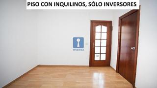 Pis  Alt. Inmueble  situado en la calle alt , hospitalet de llobregat, bar