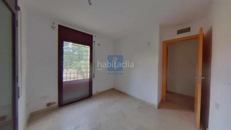 Foto dee89412-7792-4e10-b6e7-63c04f90dbdf. Pis a Centre Rubí