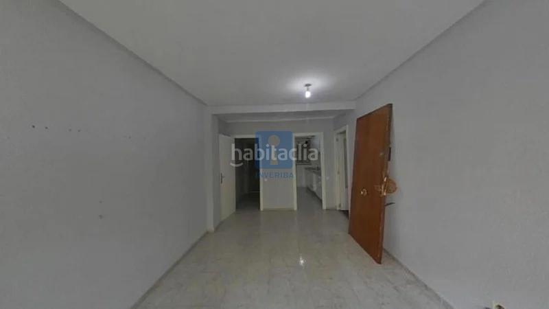 Foto 95f56cc2-f93a-4144-8fa6-b96c8fe47ece. Pis a Les Torres Rubí