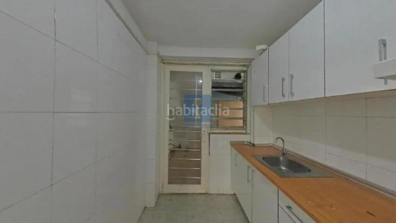 Foto ffe7f01c-6f2f-49f8-9a1d-9b1487f2ef45. Pis a Les Torres Rubí