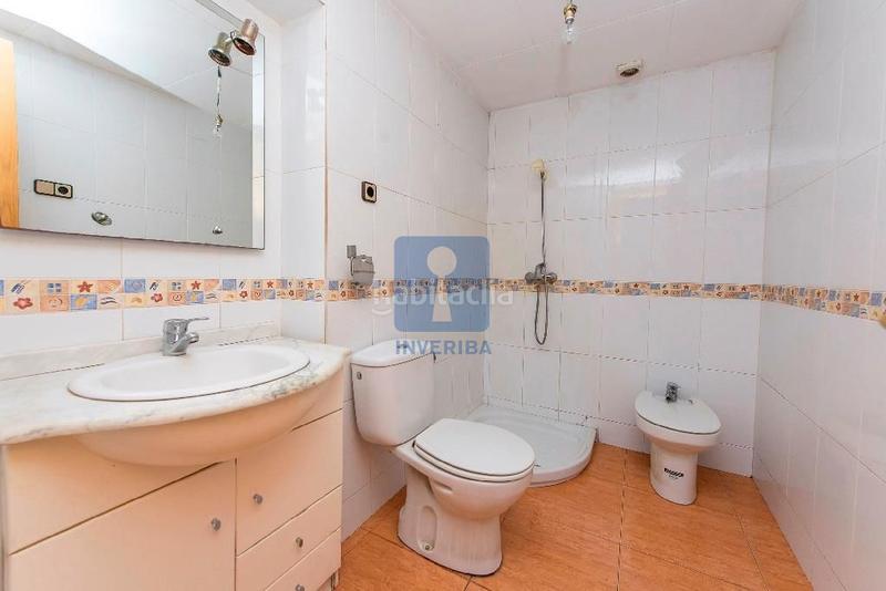 Foto 2b229021-bc9d-49b1-ad08-021fcbf48c97. Etagenwohnung mit heizung in Centre Rubí