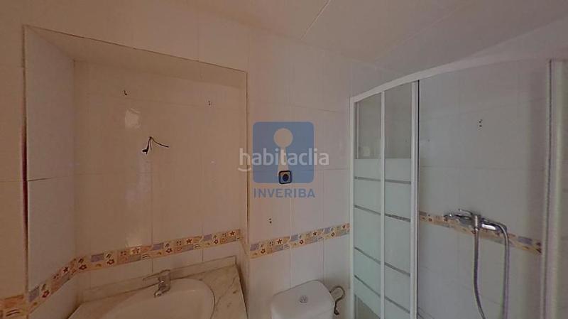 Foto 4411d418-1eb4-4abd-944f-85f5a5a8a46b. Etagenwohnung mit heizung in Centre Rubí