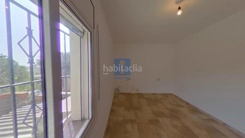 Foto 2361d59b-3874-4a76-a6cd-0f445e54c463. Xalet amb calefacció aparcament piscina a Can Vinyals Esparreguera