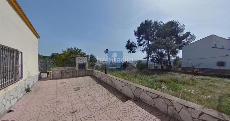 Foto 3e14a2b3-6a97-44c2-972a-12db075542fa. Xalet amb calefacció aparcament piscina a Can Vinyals Esparreguera