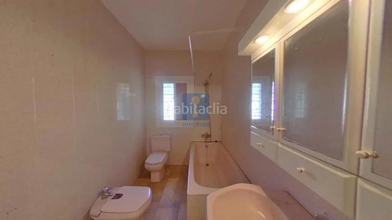 Foto 66c6704b-4ffa-4abd-9c61-213716162dd8. Xalet amb calefacció aparcament piscina a Can Vinyals Esparreguera