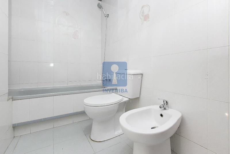 Foto 5a6739fd-3aed-4f15-8eb0-1ad32f83ac37. Pis amb calefacció a Can Calders Sant Feliu de Llobregat