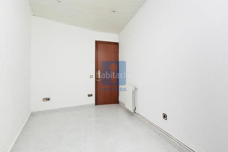 Foto 61a4fa40-64df-41fd-bb44-236be4ddd542. Pis amb calefacció a Can Calders Sant Feliu de Llobregat