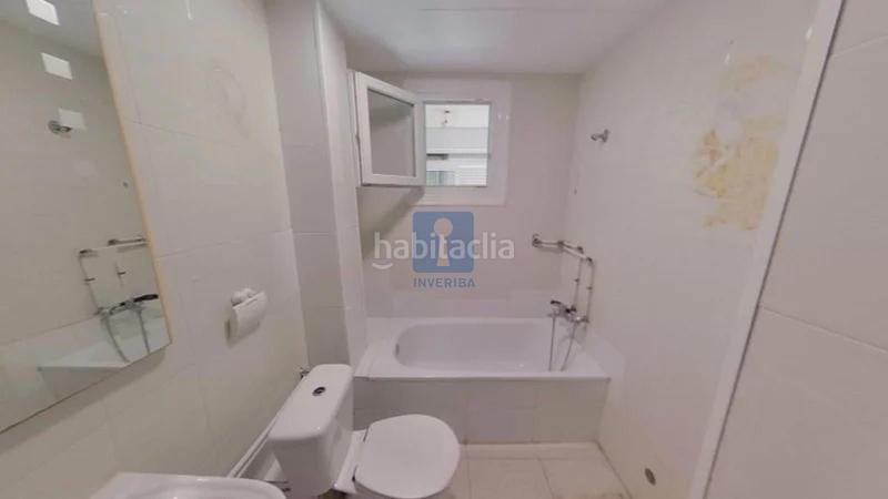 Foto c225d868-fb38-44bf-bf3f-4fc70f6db438. Pis a Camps Blancs Sant Boi de Llobregat