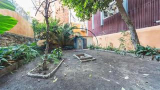 Etagenwohnung  Vallirana. Magnífico bajos alquilado en venta en calle vallirana de barcelo