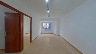Etagenwohnung  Pi i molist. Piso alquilado en venta en calle pi i molist, barcelona.
