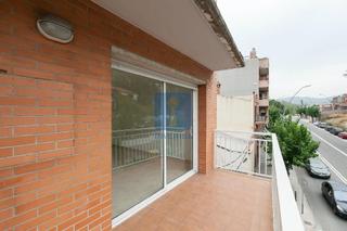 Appartement  Sant mateu. Piso alquilado en venta en calle sant mateu, vallirana, barcelon